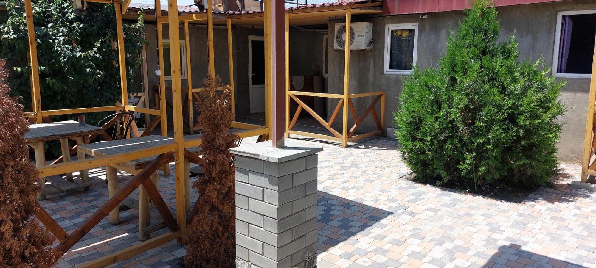 Arba Hotel Yerevan Exterior photo